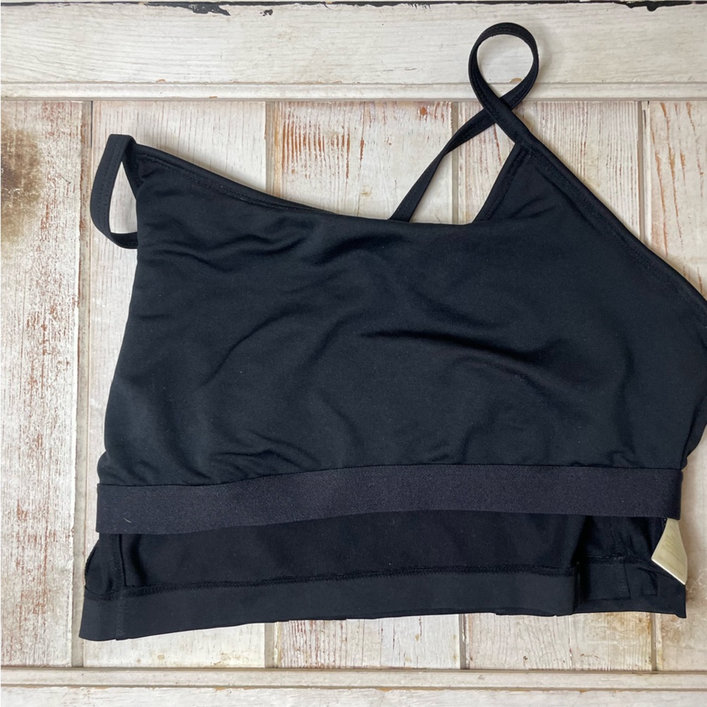 Balance Collection Built In Bra Crop Top - Picture 7 of 9